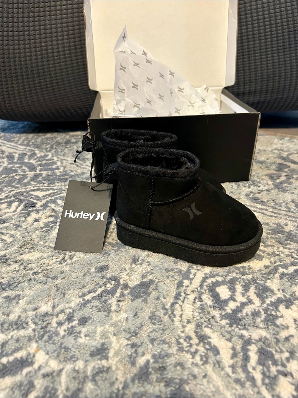 Hurley Kids' Black Cozy Slip-On Winter Boots